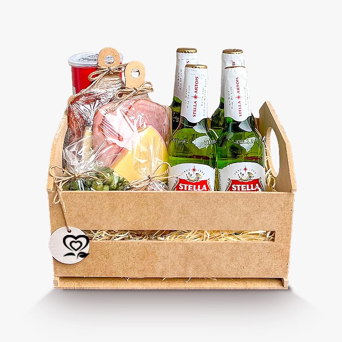 4 cervezas, jamón, queso, pringles y maní